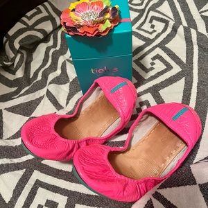 Tieks Pop Pink Sz. 10